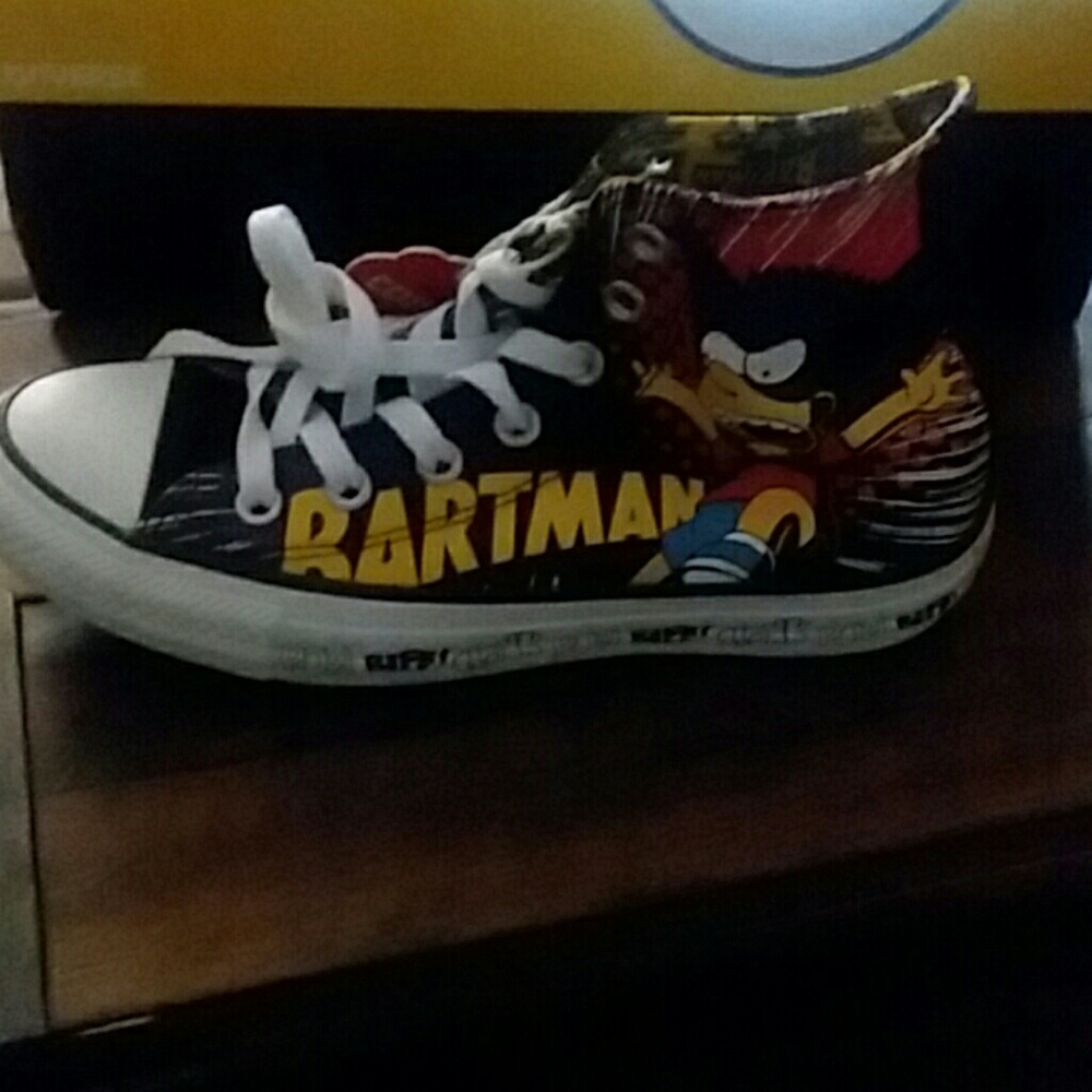 Sneakers - Picture 3 of 3